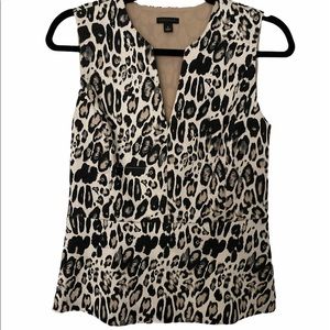 Ann Taylor Sleeveless Jacquard Peplum Top